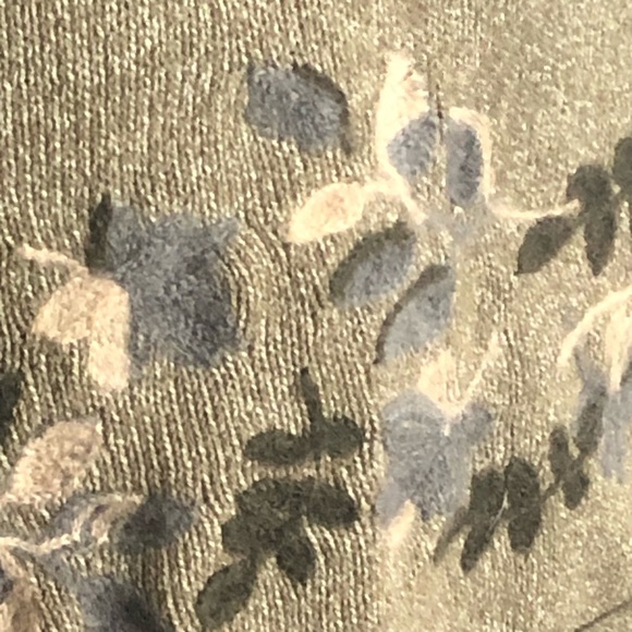 3 LEFT XS-M Oversized Sexy Chic Olive Green Knit Floral Embroidered Sweater - Picture 3 of 4